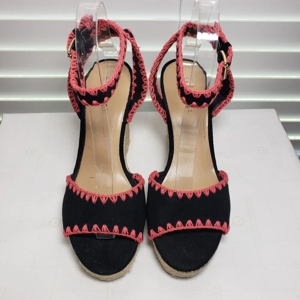 Indigo rd. Black & Pink Embroidery Open Toe Sandal